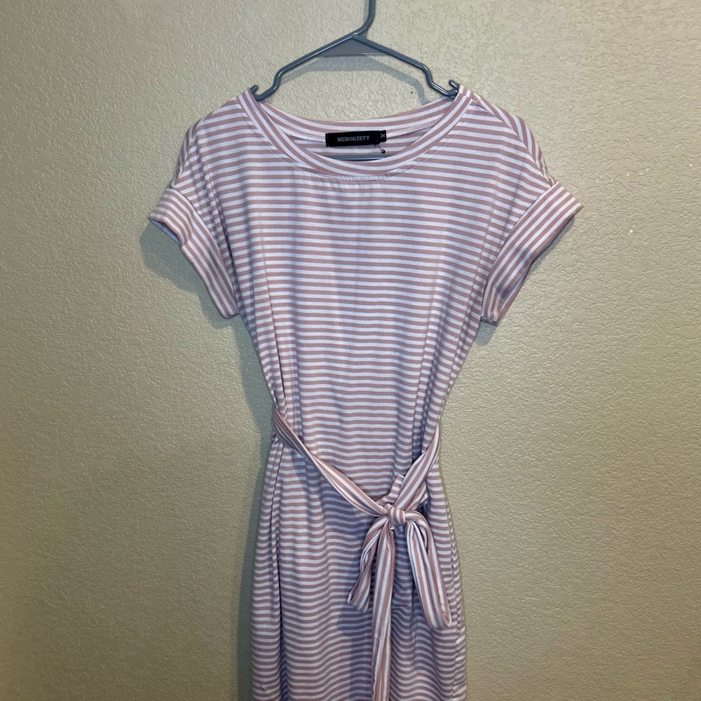Women's Striped Casual Dress - Picture 2 of 6